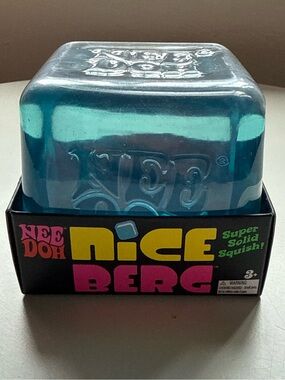 NeeDoh Nice Berg
